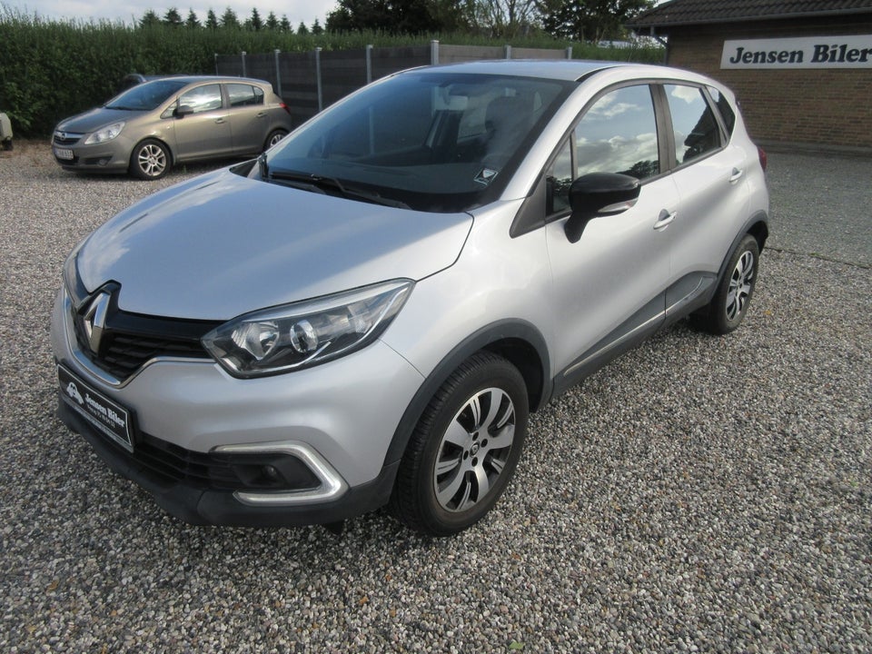 Renault Captur 1,2 TCe 120 Expression 5d