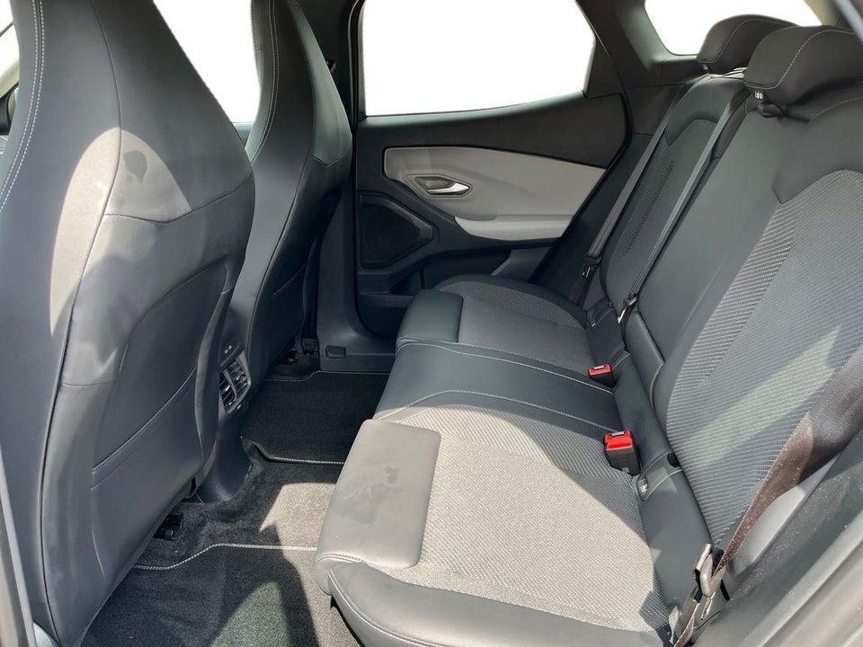 Ford Explorer 77 Select Extended Range 5d