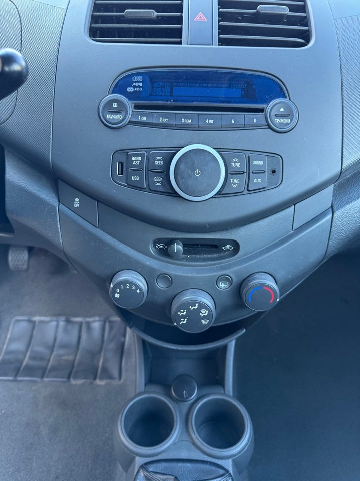 Chevrolet Spark 1,0 LE 5d