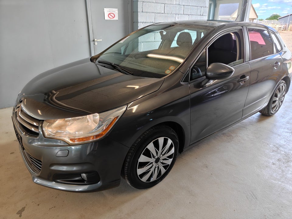 Citroën C4 1,4 VTi Attraction 5d