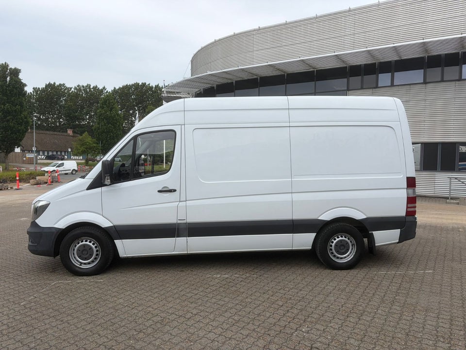 Mercedes Sprinter 316 2,2 CDi R2 Kassevogn 5d