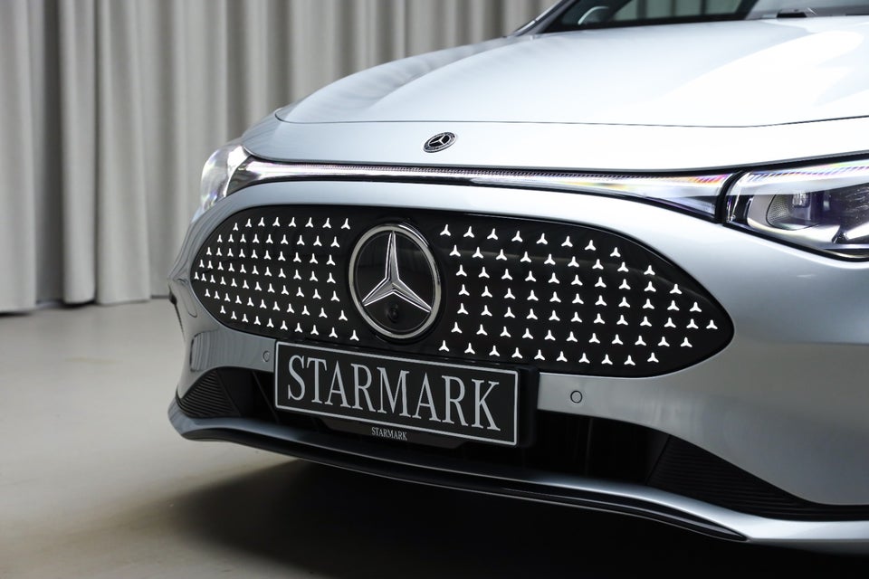 Mercedes CLA250+ electric Progressive Premium 4d