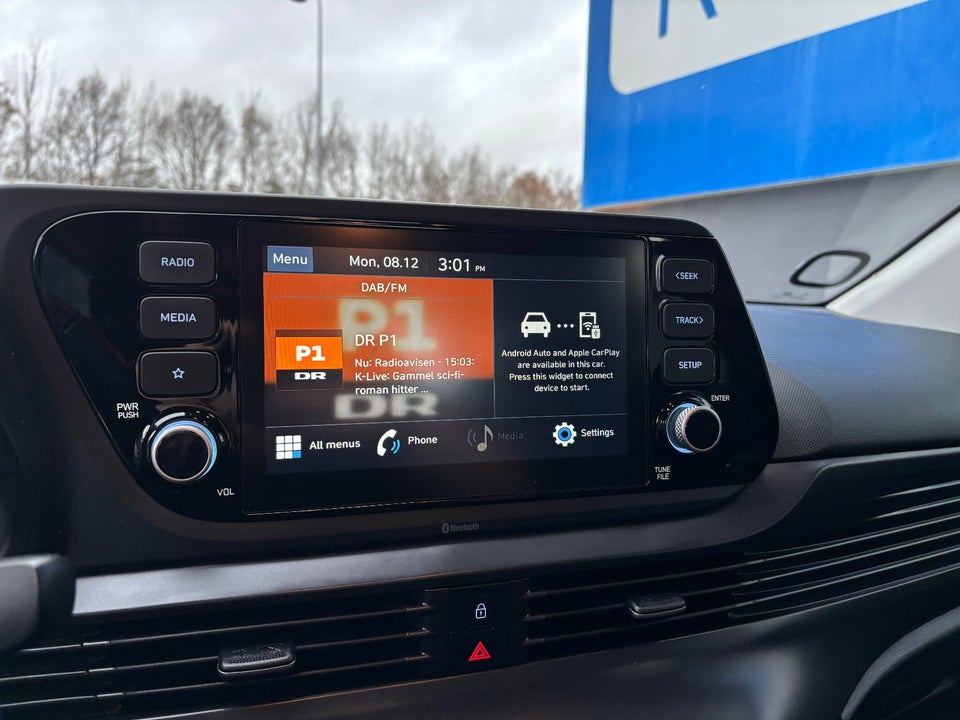 Hyundai i20 1,0 T-GDi Essential DCT 5d