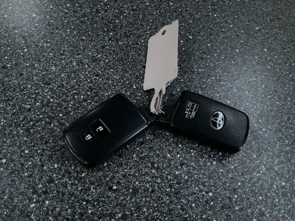 Toyota Yaris 1,5 Hybrid H2 Style e-CVT 5d