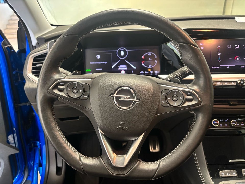 Opel Grandland 1,6 Hybrid Ultimate aut. 5d