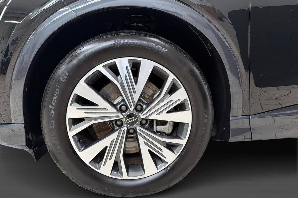Audi Q4 e-tron 45 Progress 5d