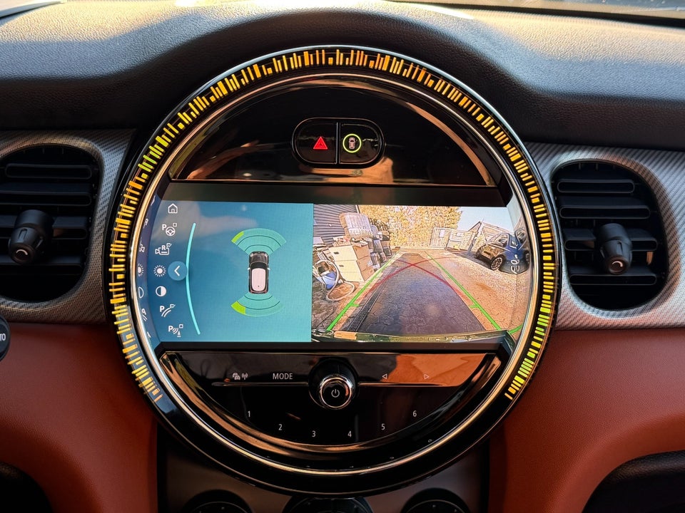 MINI Cooper SE Maximise 3d