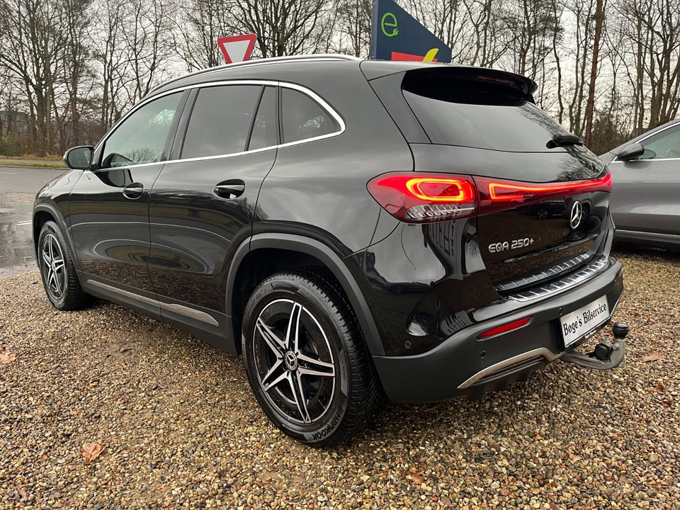 Mercedes EQA250+ AMG Advance 5d