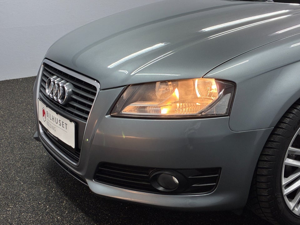Audi A3 1,8 TFSi Attraction Cabriolet 2d