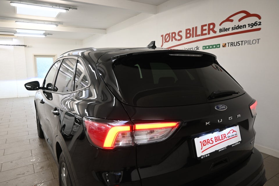 Ford Kuga 2,5 PHEV ST-Line X CVT 5d