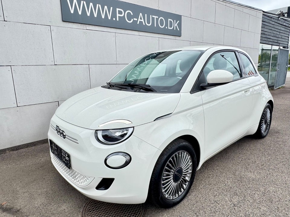 Fiat 500e 42 Icon 3d