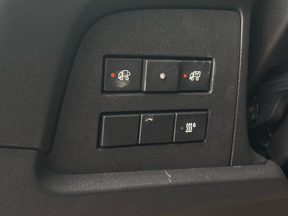 Iveco Daily 3,0 35S18 4100mm Alukasse m/lift AG8