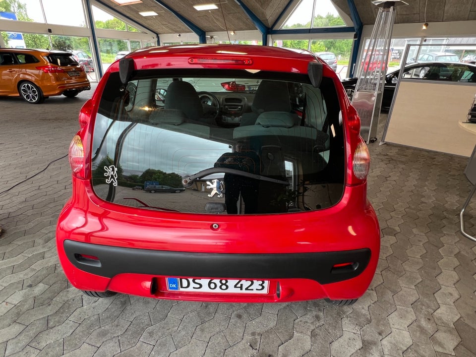 Peugeot 107 1,0 Urban 3d
