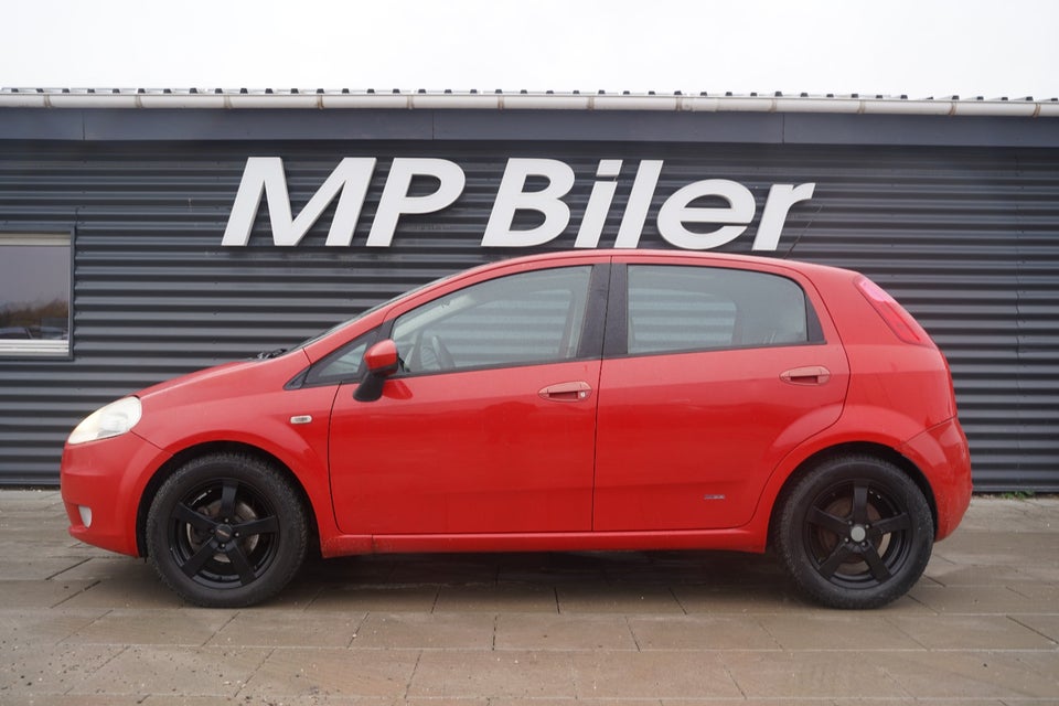 Fiat Grande Punto 1,4 16V Dynamic 5d