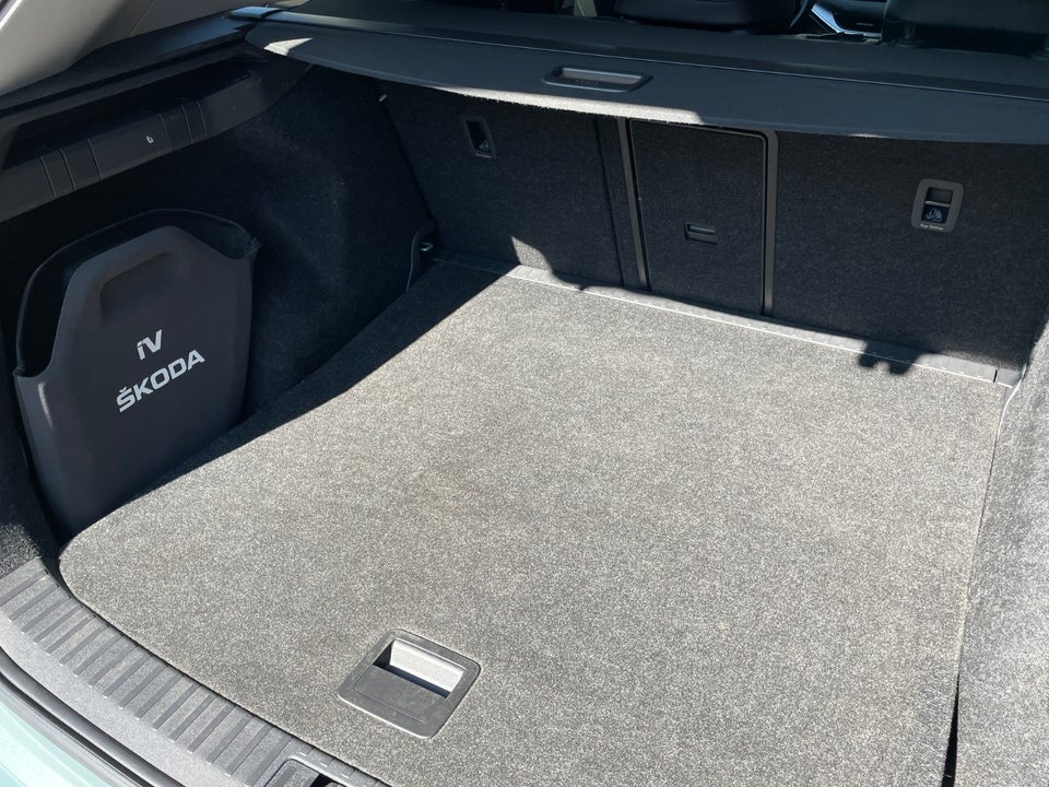 Skoda Enyaq 80 iV Loft 5d