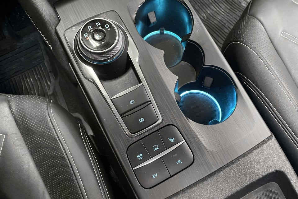 Ford Kuga 2,5 PHEV Vignale CVT 5d