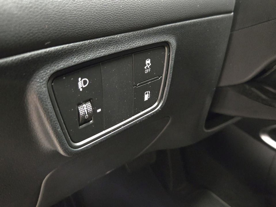 Hyundai Tucson 1,6 PHEV Essential aut. 4WD Van 5d