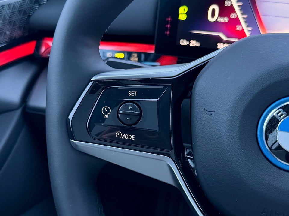 BMW i5 eDrive40 Fully Charged 4d