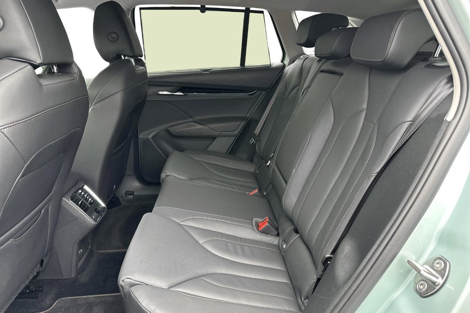 Skoda Enyaq 80 iV Selection Suite 5d