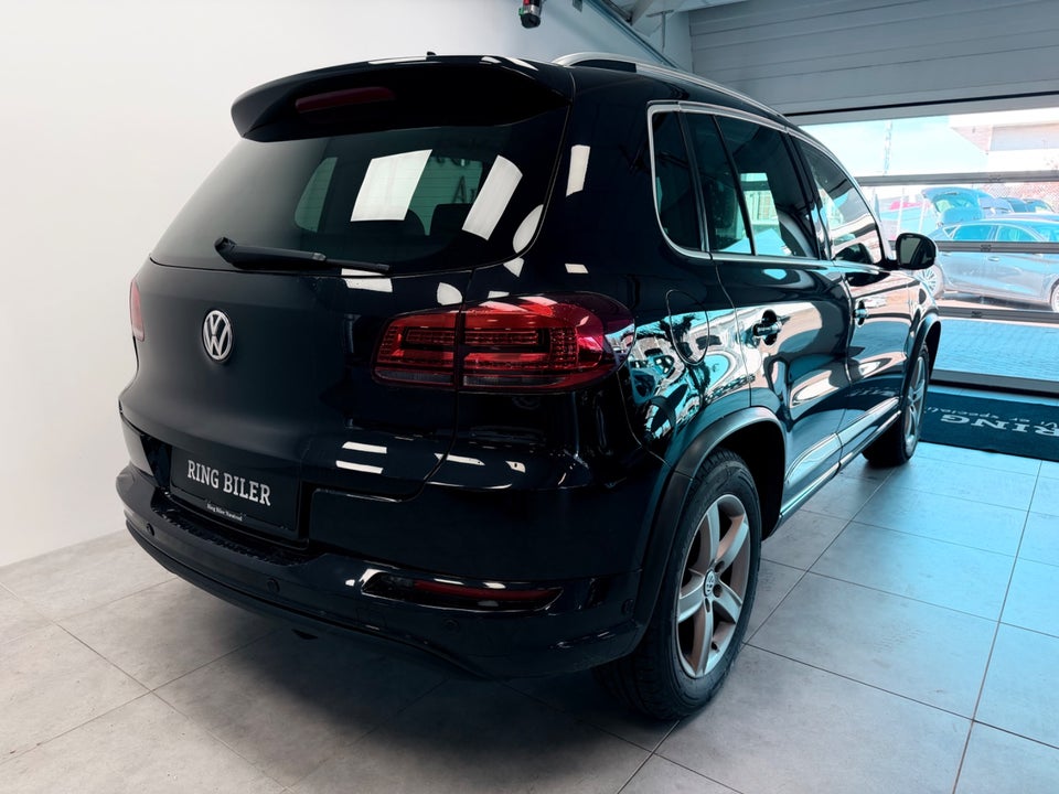 VW Tiguan 2,0 TDi 177 R-line DSG 4Motion 5d