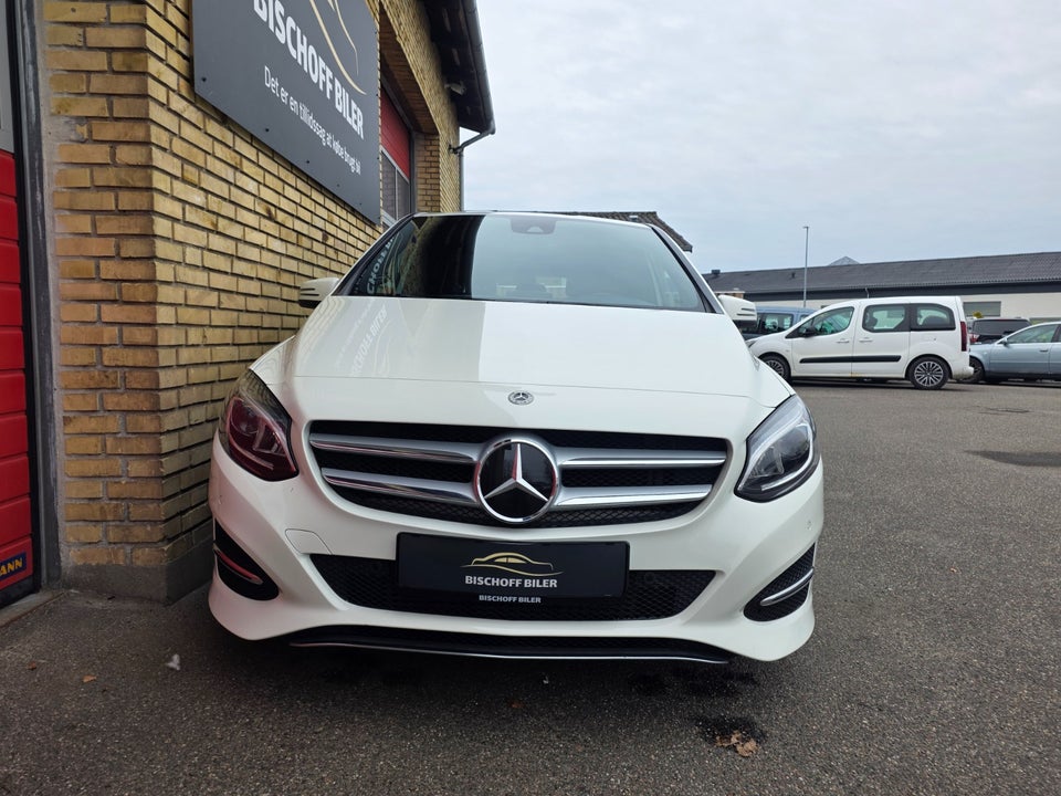Mercedes B200 d 2,2 Progressive aut. 5d