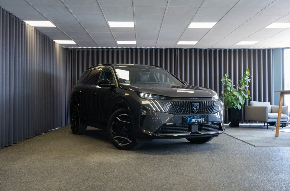 Peugeot e-5008 77 GT Pack 7prs 5d