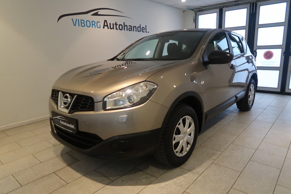 Nissan Qashqai 1,6 Visia 5d