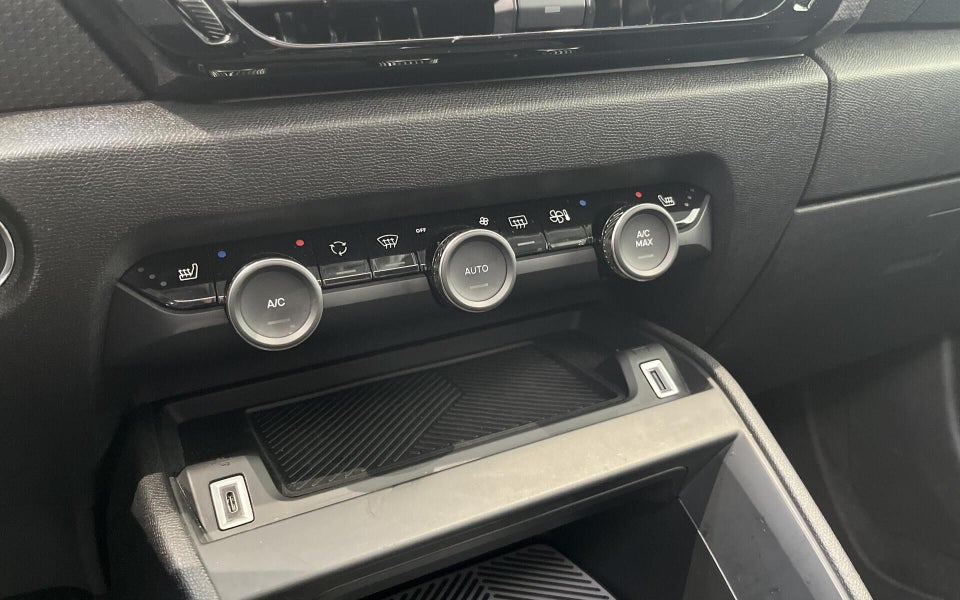 Citroën ë-C4 50 Shine 5d