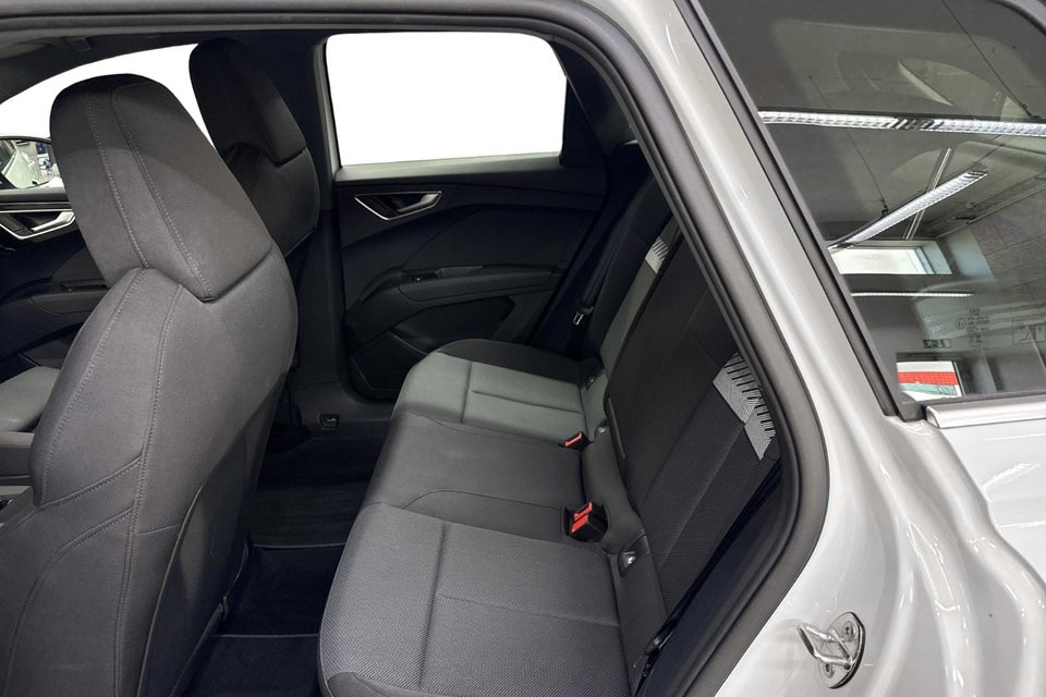 Audi Q4 e-tron 40 Attitude 5d