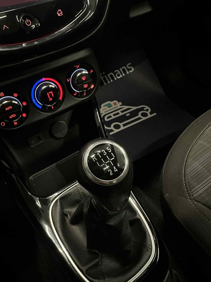 Opel Adam 1,4 87 Glam 3d