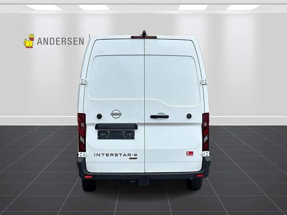 Nissan Interstar 87 L3H2 N-Connecta Van