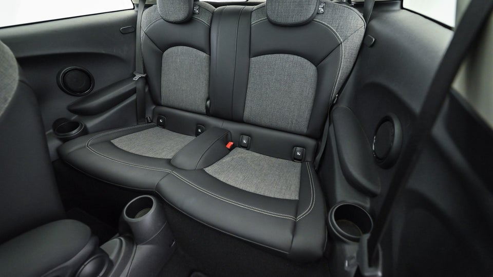 MINI Cooper SE Camden Edition 3d