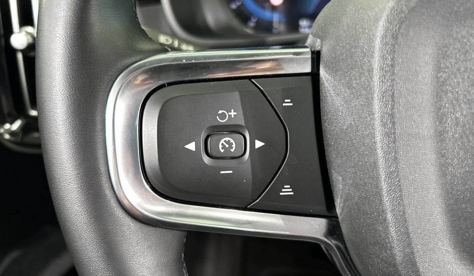 Volvo XC40 P6 ReCharge Ultimate 5d