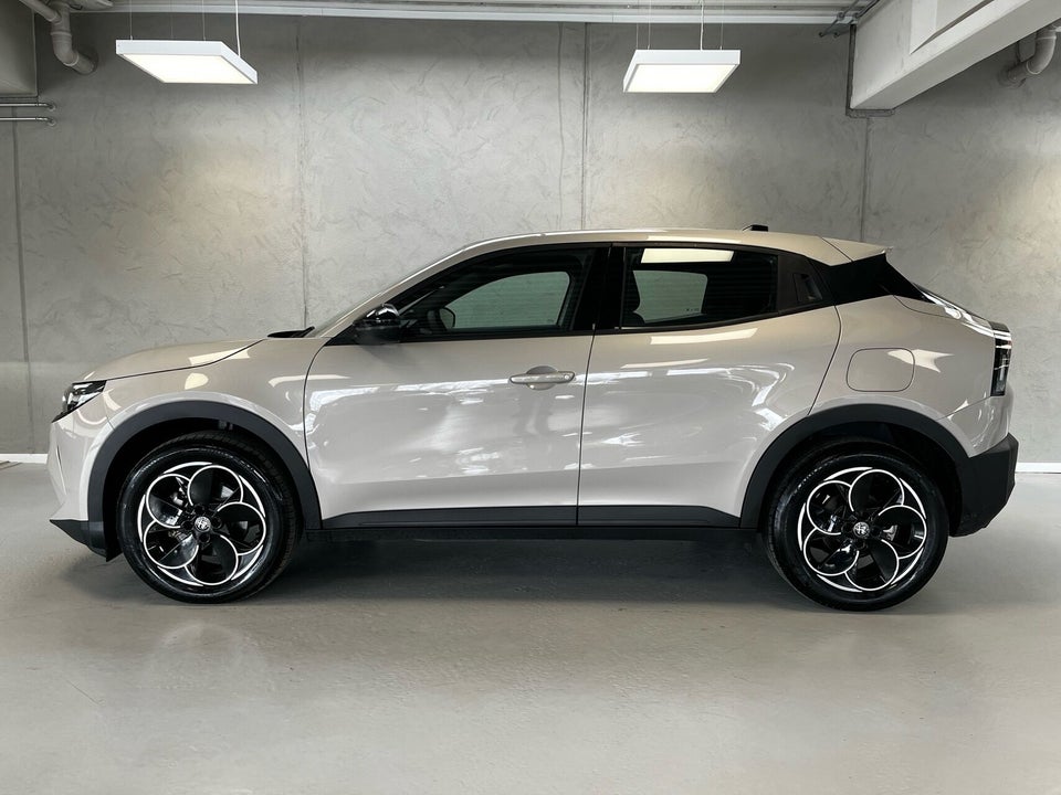 Alfa Romeo Junior Elettrica Core 5d