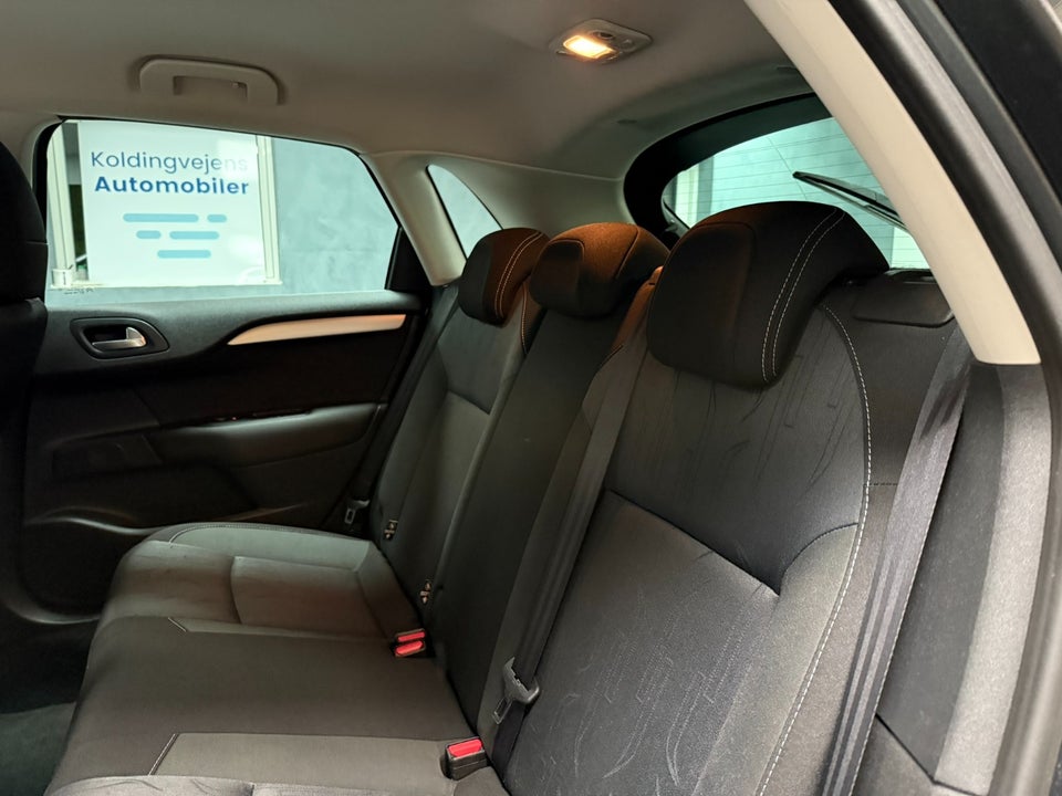 Citroën C4 1,6 e-HDi 112 Seduction E6G 5d