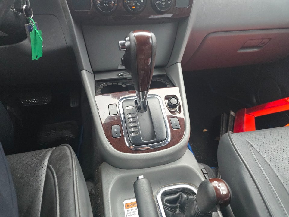 Suzuki Grand Vitara 2,5 V6 Active aut. Van 5d