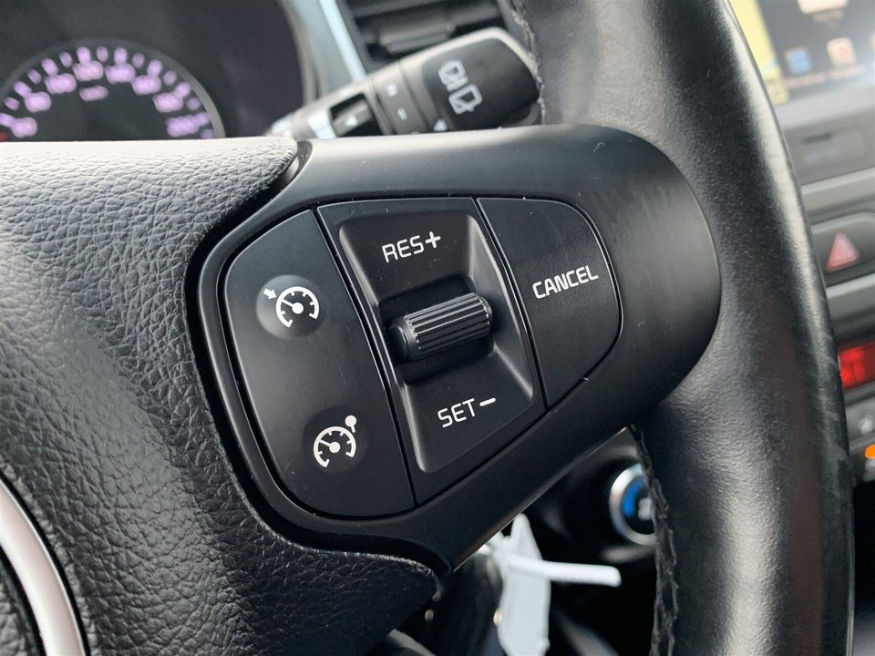 Kia Carens 1,6 GDi Style 7prs 5d