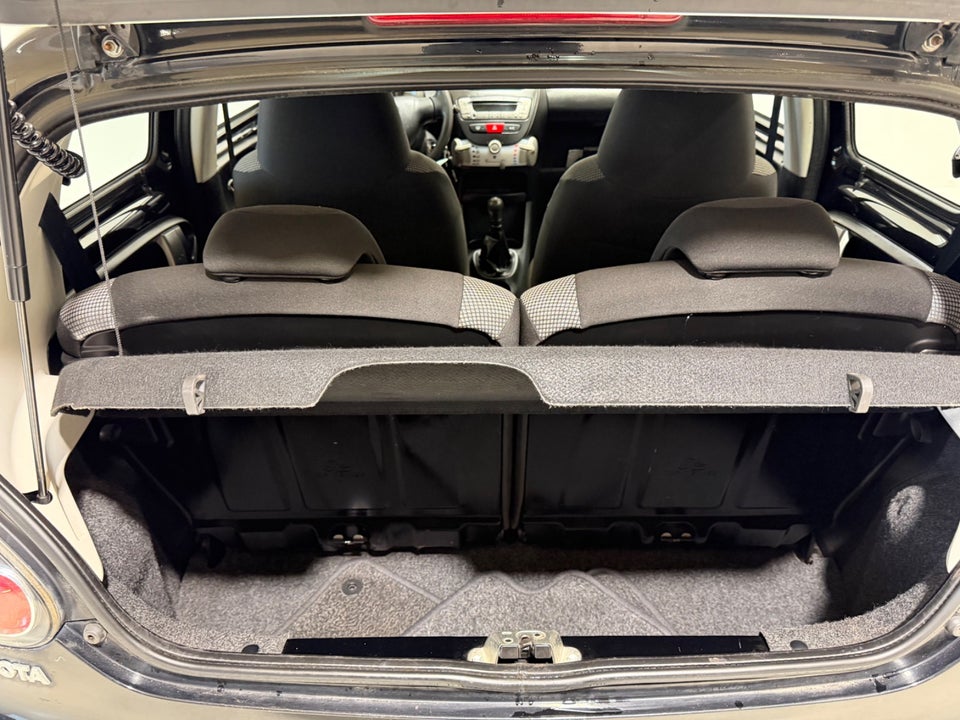 Toyota Aygo 1,0 VVT-i T1 5d