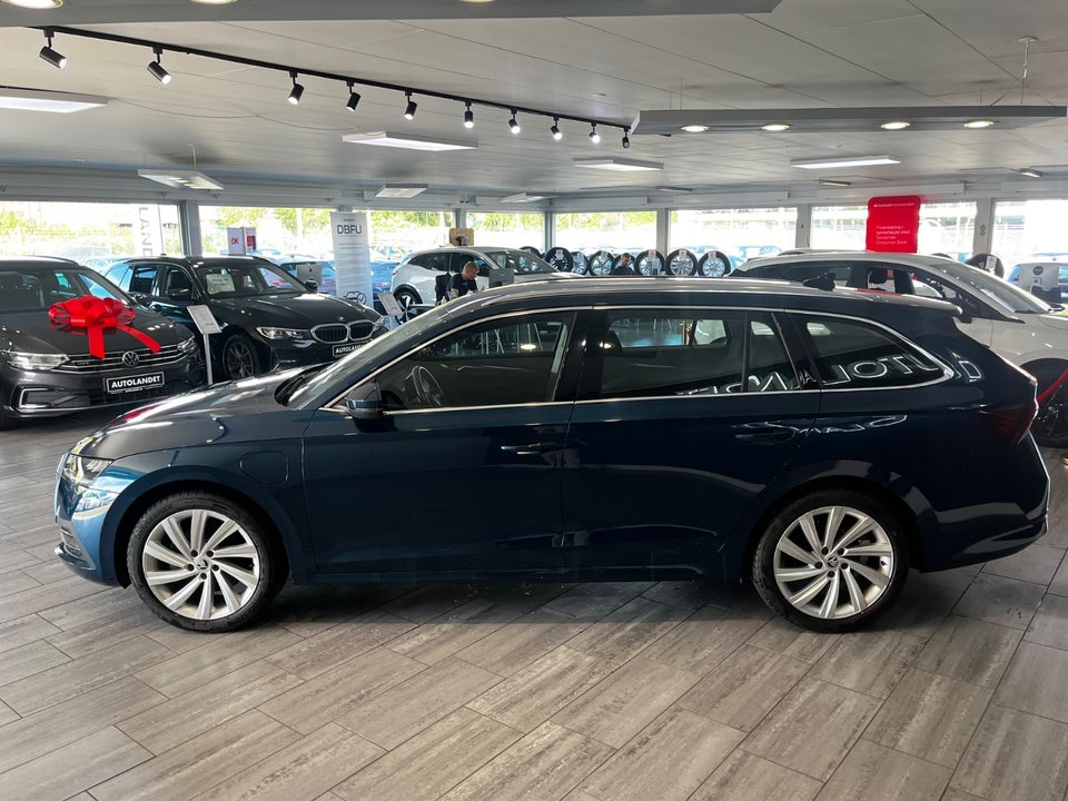 Skoda Octavia 1,4 TSi iV Style Combi DSG 5d