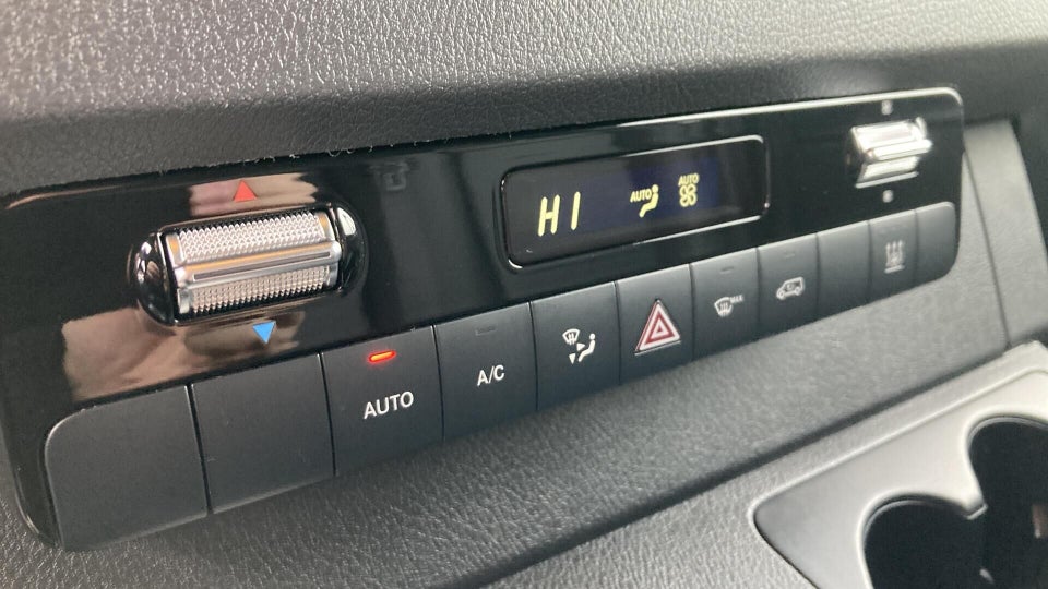 Mercedes Sprinter 215 2,0 CDi A2 Kassevogn aut. FWD