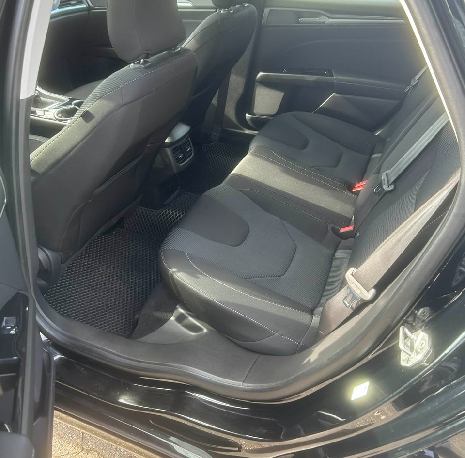 Ford Mondeo 1,5 SCTi 160 Titanium 5d