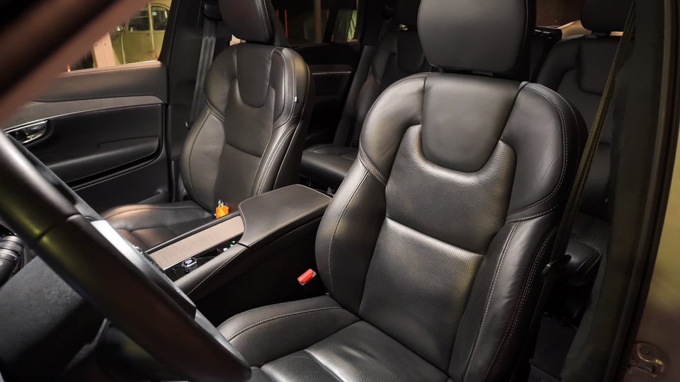 Volvo XC90 2,0 T8 ReCharge Ultimate Bright aut. AWD 7prs 5d