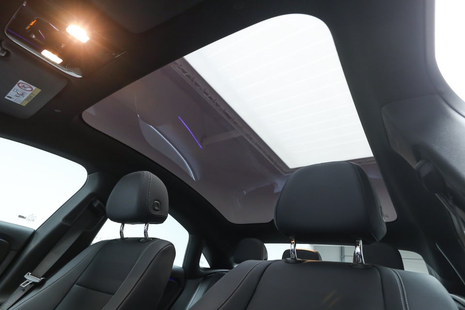 Mercedes CLA250+ EQ Progressive 4d