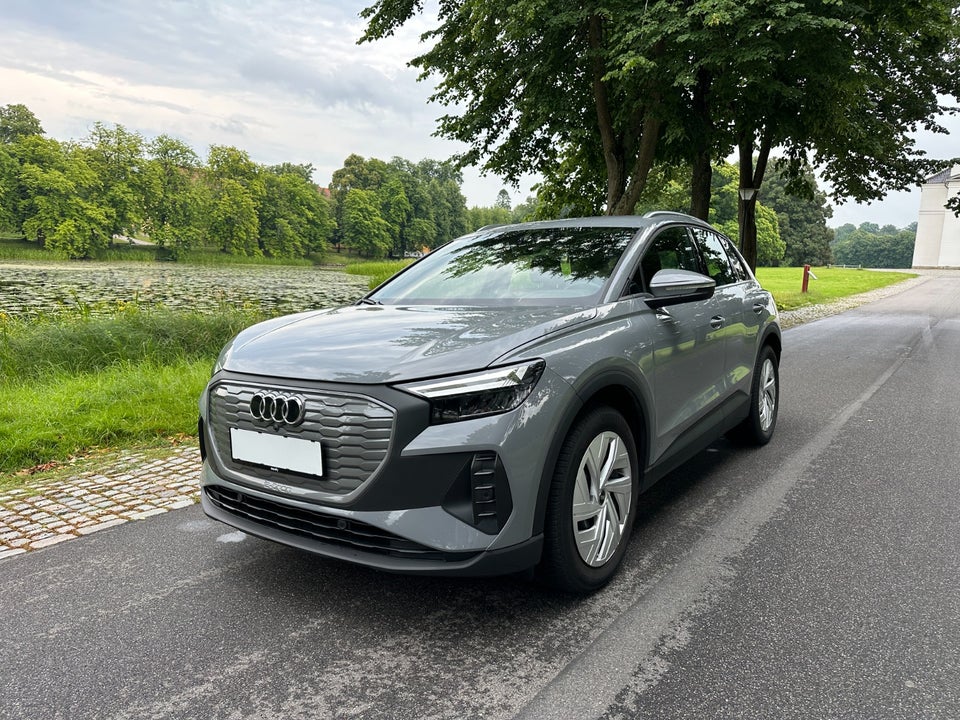 Audi Q4 e-tron 35  5d