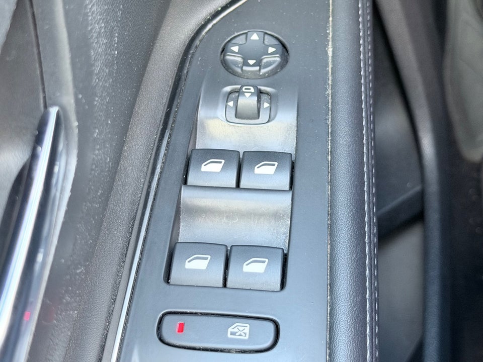 Peugeot 5008 1,5 BlueHDi 130 Allure EAT8 7prs 5d