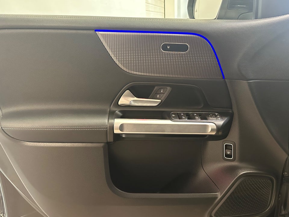 Mercedes EQB250 Progressive 7prs 5d