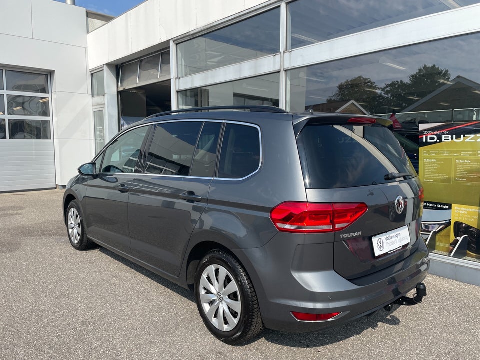 VW Touran 1,6 TDi 115 Comfortline DSG 7prs 5d