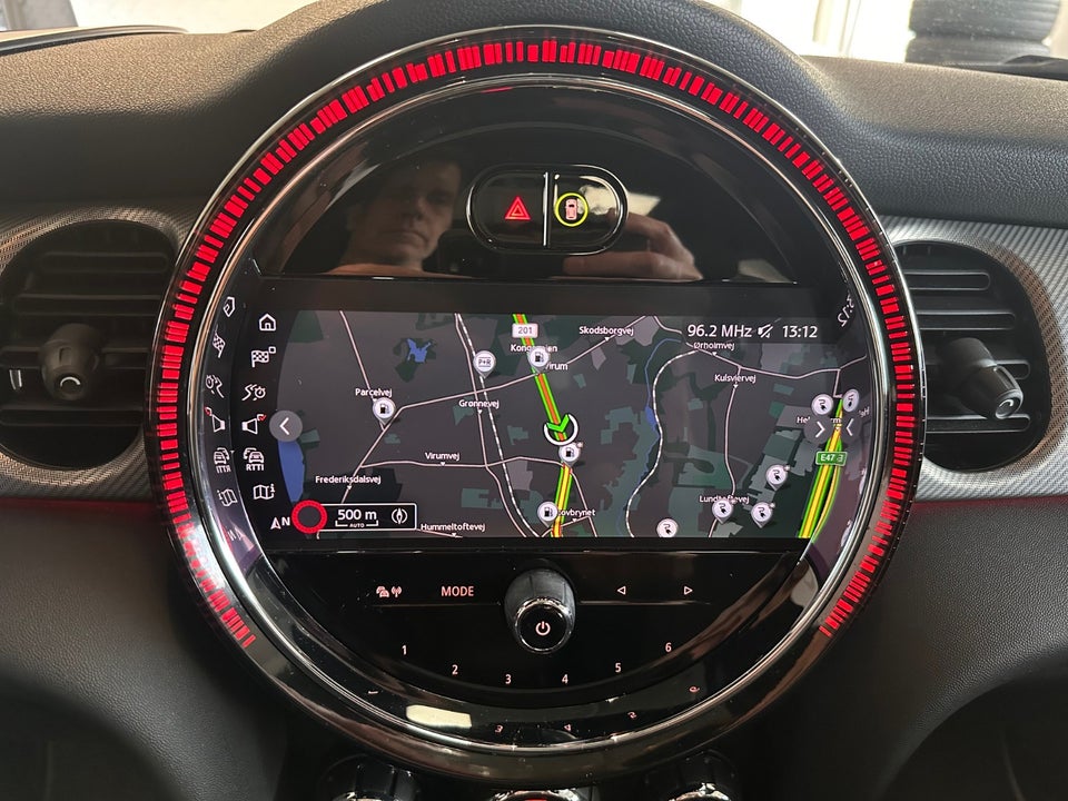 MINI Cooper SE Maximise 3d