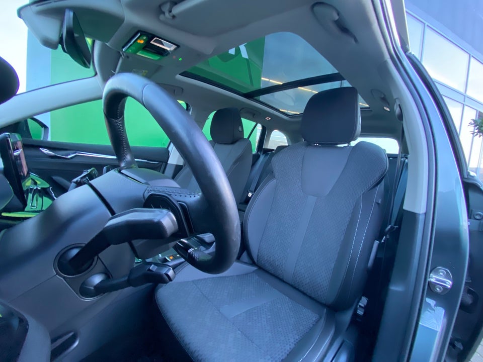 Skoda Octavia 1,4 TSi iV Plus Combi DSG 5d