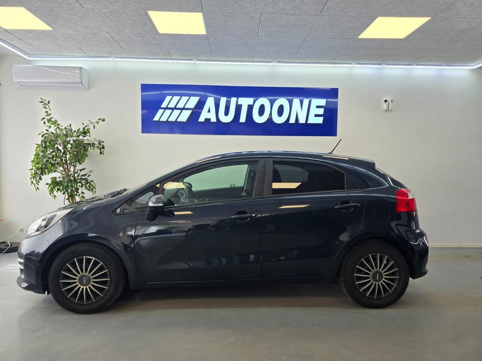 Kia Rio 1,4 CVVT Attraction 5d